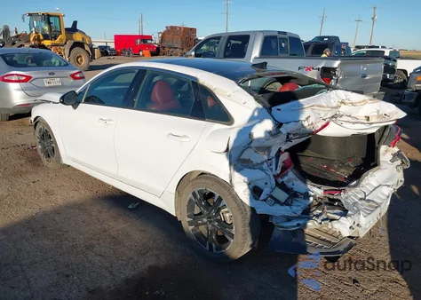 2022 Kia K5 Gt-Line из США, поврежденный, VIN 5XXG64J2XNG095256